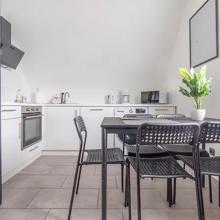 Calm For 5 Persons L 3 Bedrooms Wesel (North Rhine-Westphalia)